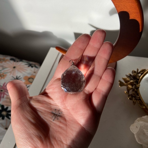 Vintage wooden moon decor - Picture 8 of 9